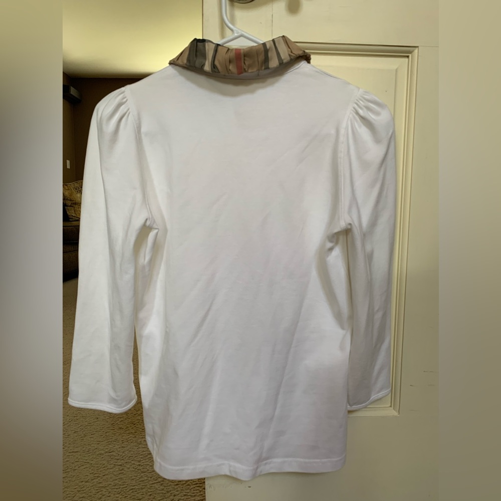 Burberry Woman’s shirt. Medium